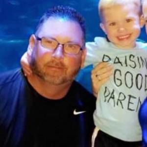 Meet your Posher, Chris